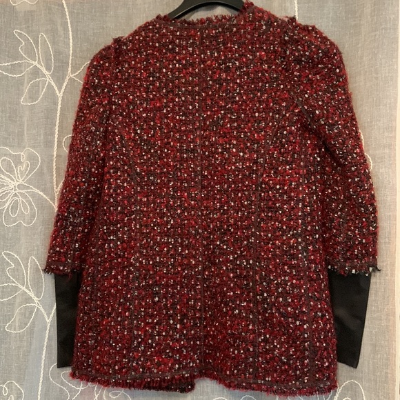 Zara red black and white boucle jacket with vegan leather sleeves - Picture 5 of 5